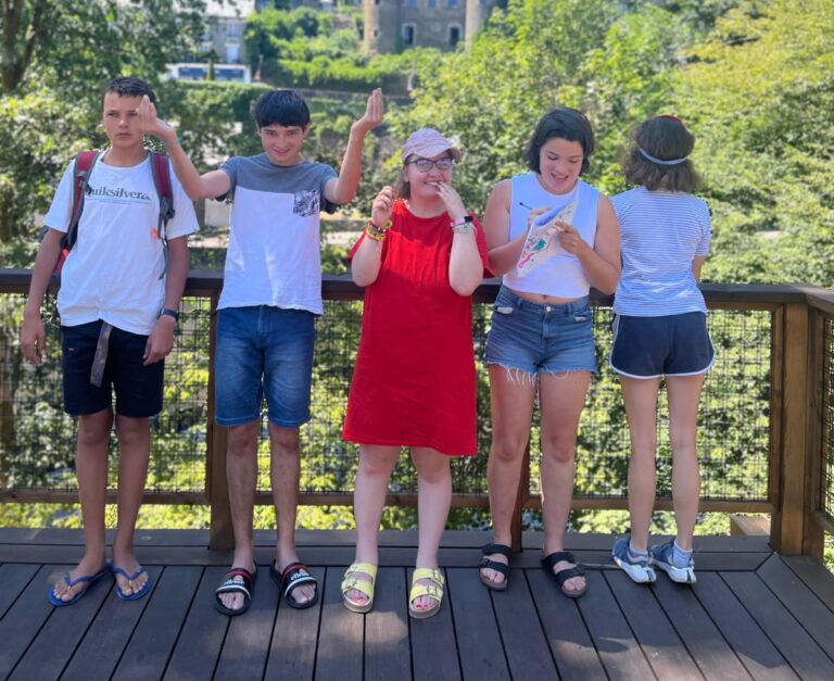 Groupe d'enfant autistes séjours